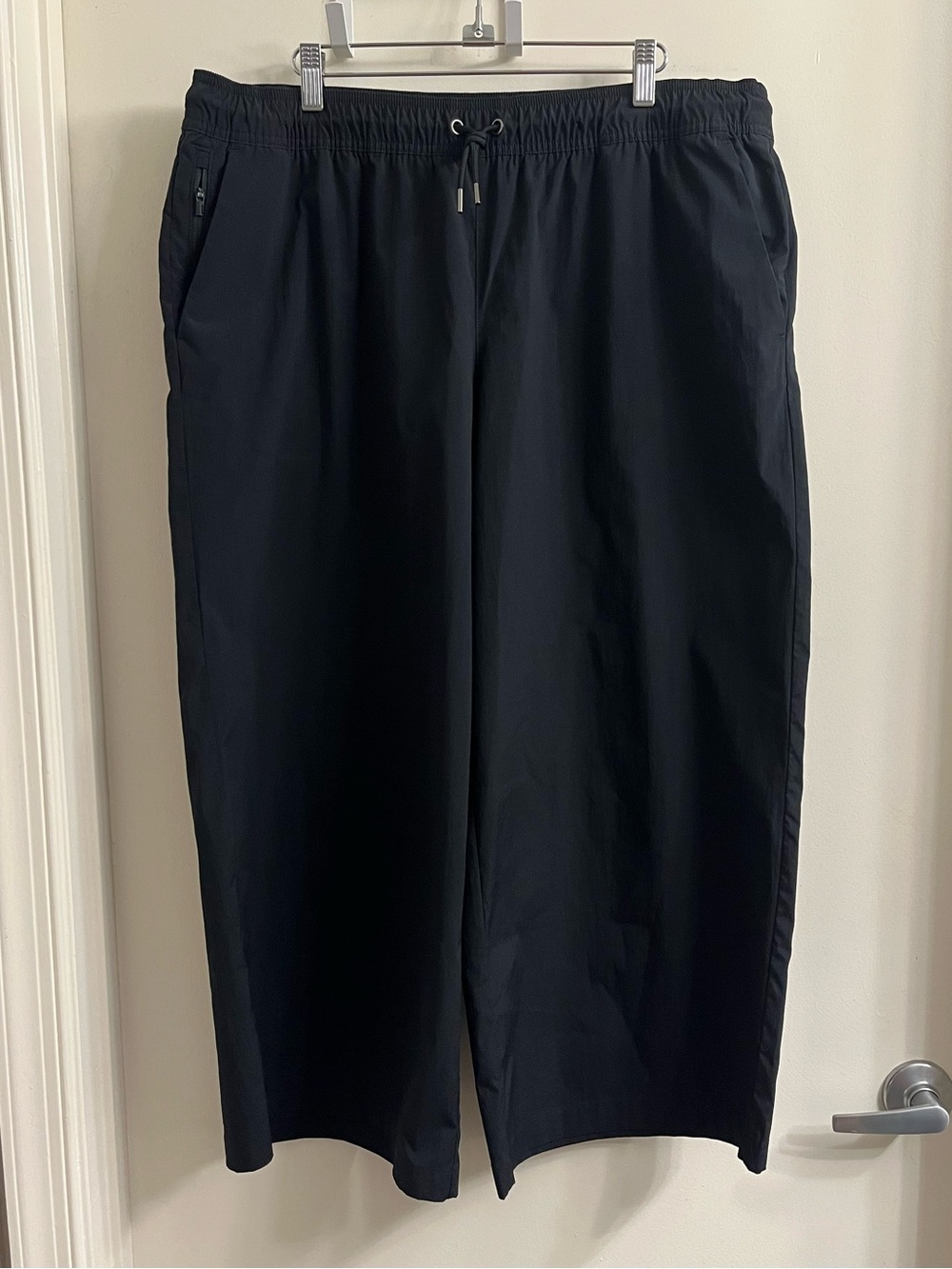Athleta Midday Mid Rise Crop Poplin Pant Size XL - Picture 3 of 10